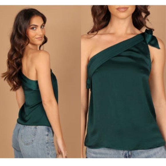 Petal & Pup | NEW Maryanne One Shoulder Satin Top in Hunter Green Size S - Picture 2 of 11